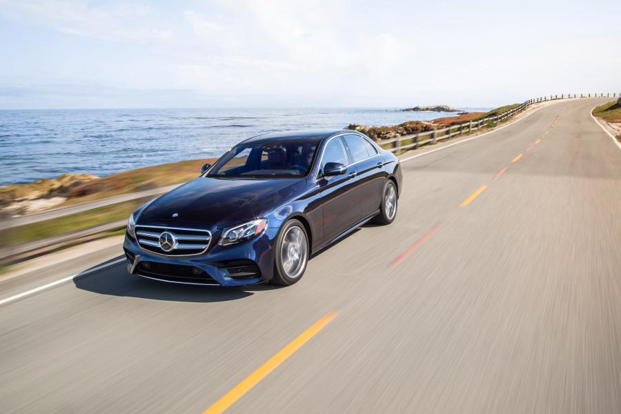  Mercedes-Benz E300 4Matic AMG Line 2016 года  (фото 21 из 30)